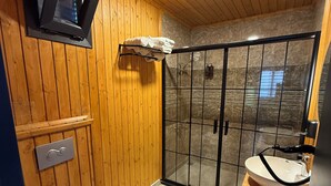 Standard Bungalow, Mountain View | Bathroom | Shower, hair dryer, towels, soap - BULUT DOĞA EVLERİ (ERDEMLİ)