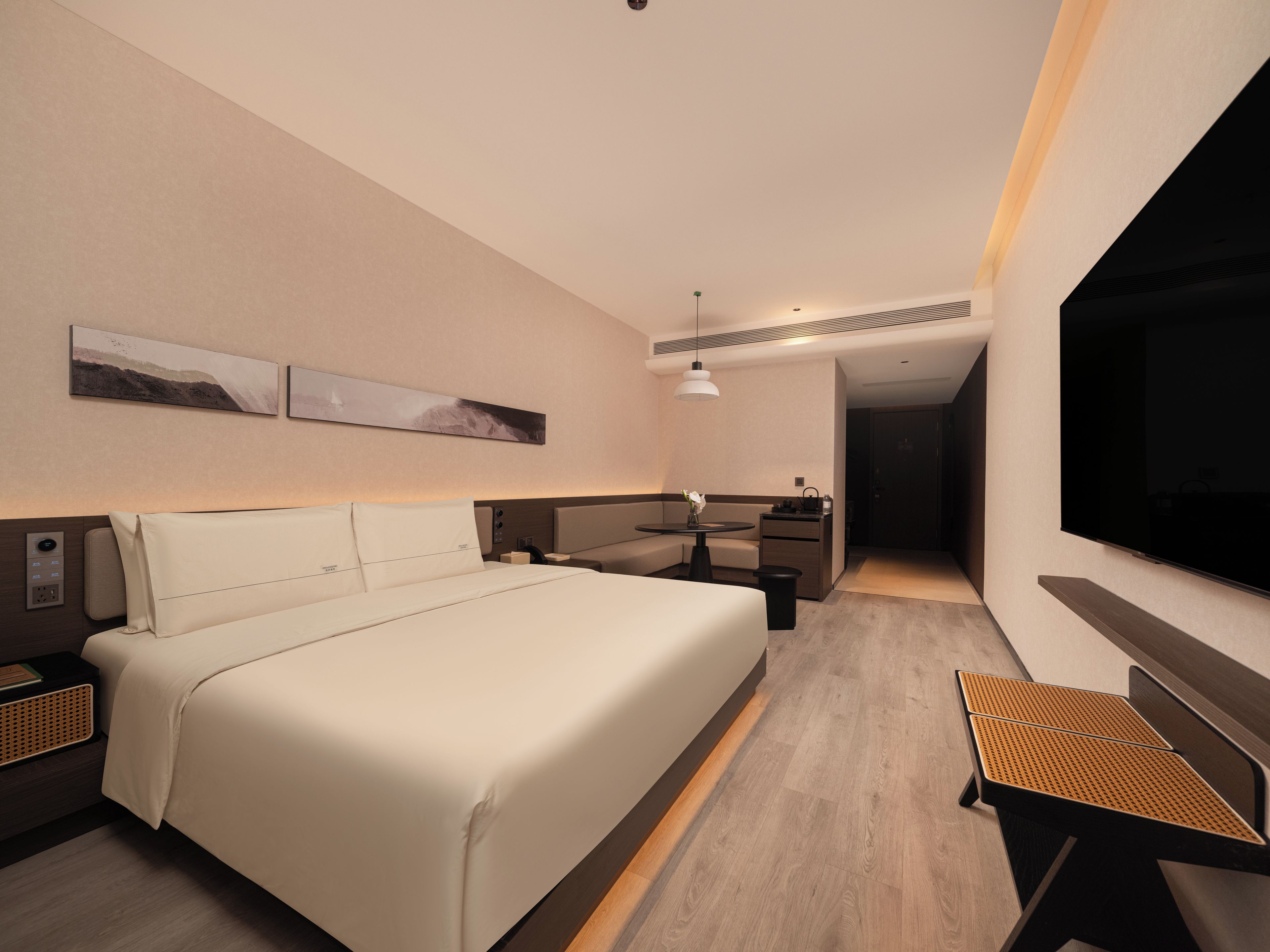 Basic Single Room, Non Smoking | Desk, WiFi (free)