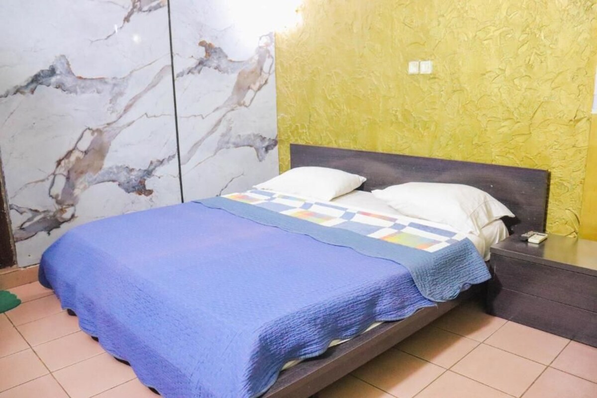 Double Room | Meja, ruang kerja komputer riba, Wi-fi percuma 