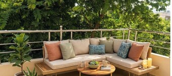Spacious 2BHK | Peace | Privacy |City centre.