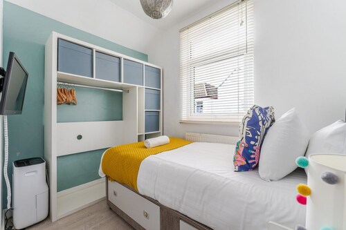 Cardiff Bay Victorian House Garden Sleeps 5