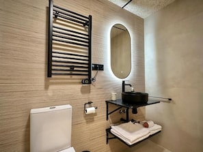 Unclassified image, 2 of 46, button - Akasa Rooms Estación (ALICANTE)