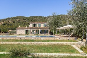Son-Barba-Mallorca-Private-Villa-Swimming-Pool-3.jpeg - Son Barba Mallorca – Private Villa (Sa Pobla)