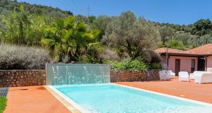 Villa Cammà with private pool