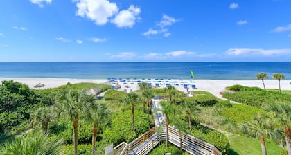 Veranda Beach Club