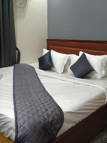 GSILVER HOTELS PERUMBAKKAM