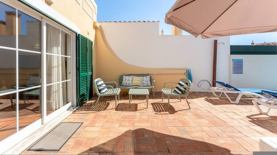 Casa Thalassa Pool Jacuzzi Relaxing Retreat