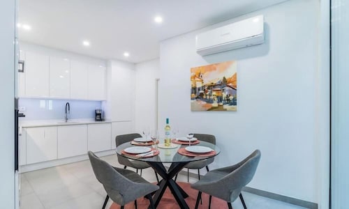 Luxury Townhouse in Lagos Old Town Rooftop Terrace