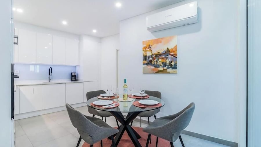 Luxury Townhouse in Lagos Old Town Rooftop Terrace