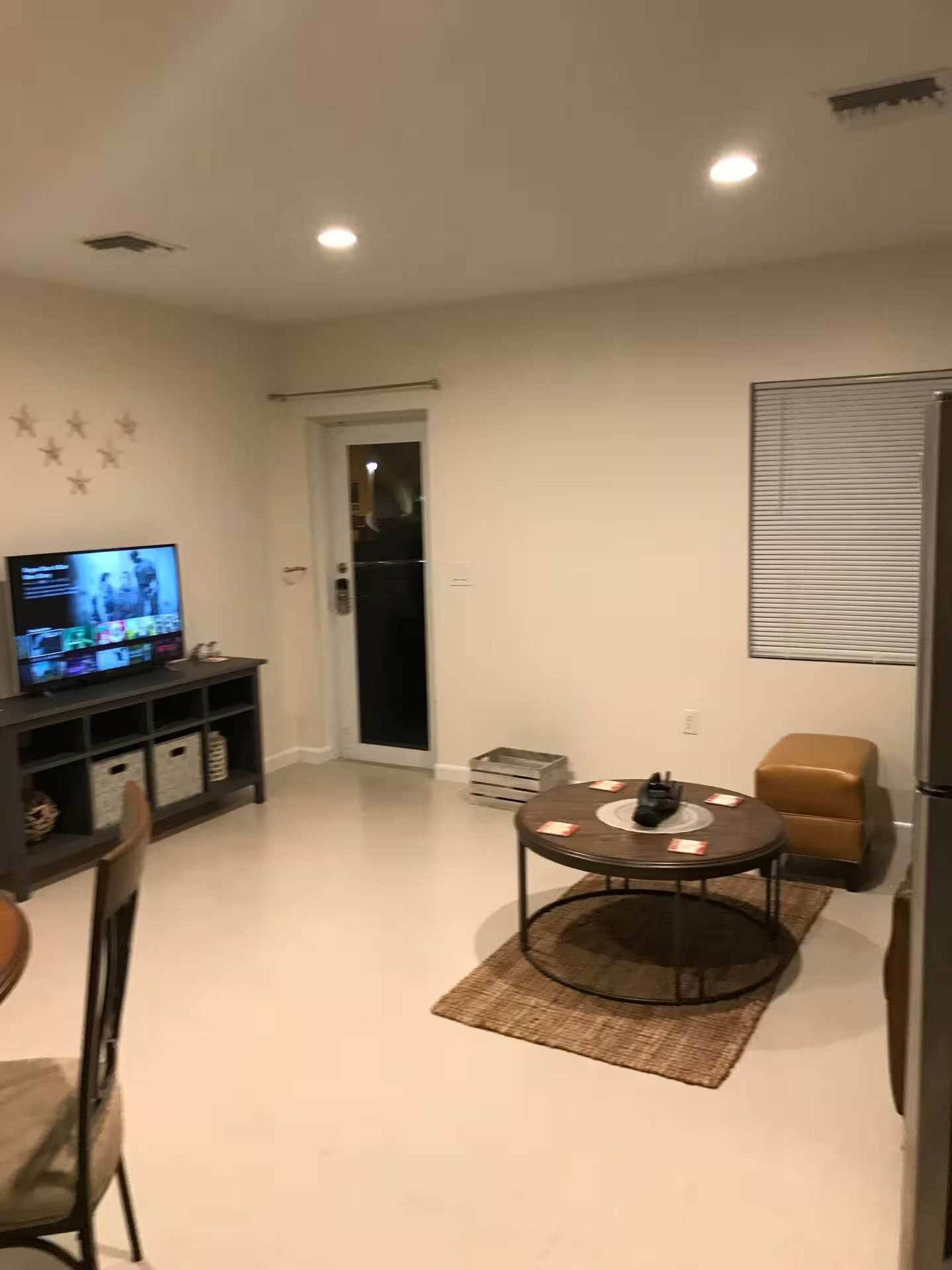 House | 1 bedroom