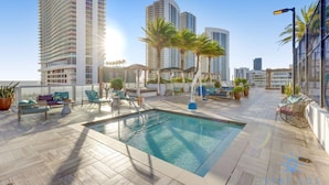 2 bedrooms, high-speed internet - Miami Escape Views Amenities (Hollywood)