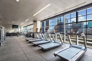 Room - 1 BR - City Views Gym Pool (Miami)