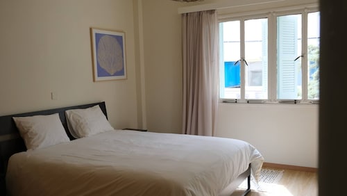 Gladstone Apartment in Nicosia