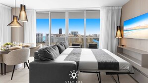 Room - Stunning Views 2BR Amazing Pools (Hollywood)