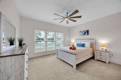 Salt Air 6BR Game Room Walk to Beach Luxe