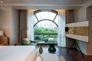 Ảnh chưa phân loại, 5 trong số 87 ảnh, nút