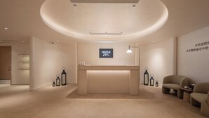 Unclassified image, 4 of 87, button - H Hotel Shanghai Pudong (Shanghai)