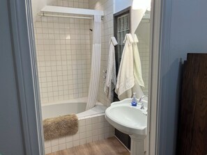 Bathroom - guhos ranch (Big Bear Lake)