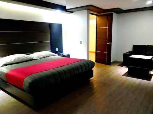 Hotel Boutique H