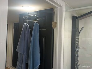 Bathroom - Modern, well-lit 1-bedroom townhome-basement unit w/ separate entrance & kitchen (Baltimore)