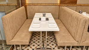 Free daily full breakfast  - HOTEL SHAHI PALACE  (Mumbai)