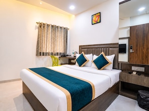 Deluxe Double or Twin Room - HOTEL SHAHI PALACE (Mumbai)
