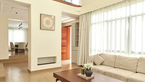 Villa exécutive, 3 chambres, cuisine | Aire de séjour
