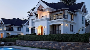 Unclassified image, 2 of 31, button - Kibo Homes Arusha (Arusha)