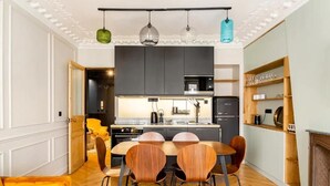 Familienapartment, Stadtblick | Eigene Küche