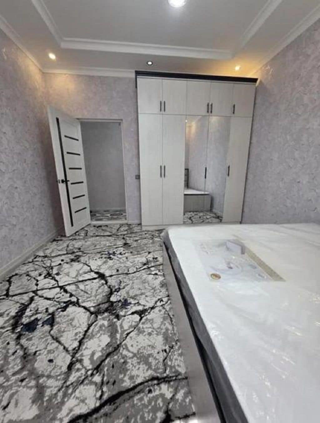 Apartamento básico, vista para o jardim | Ferros/tábuas de passar roupa, Wi-Fi de cortesia
