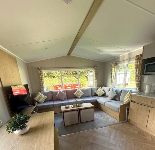 8 Berth Holiday Home | Southview Skegness