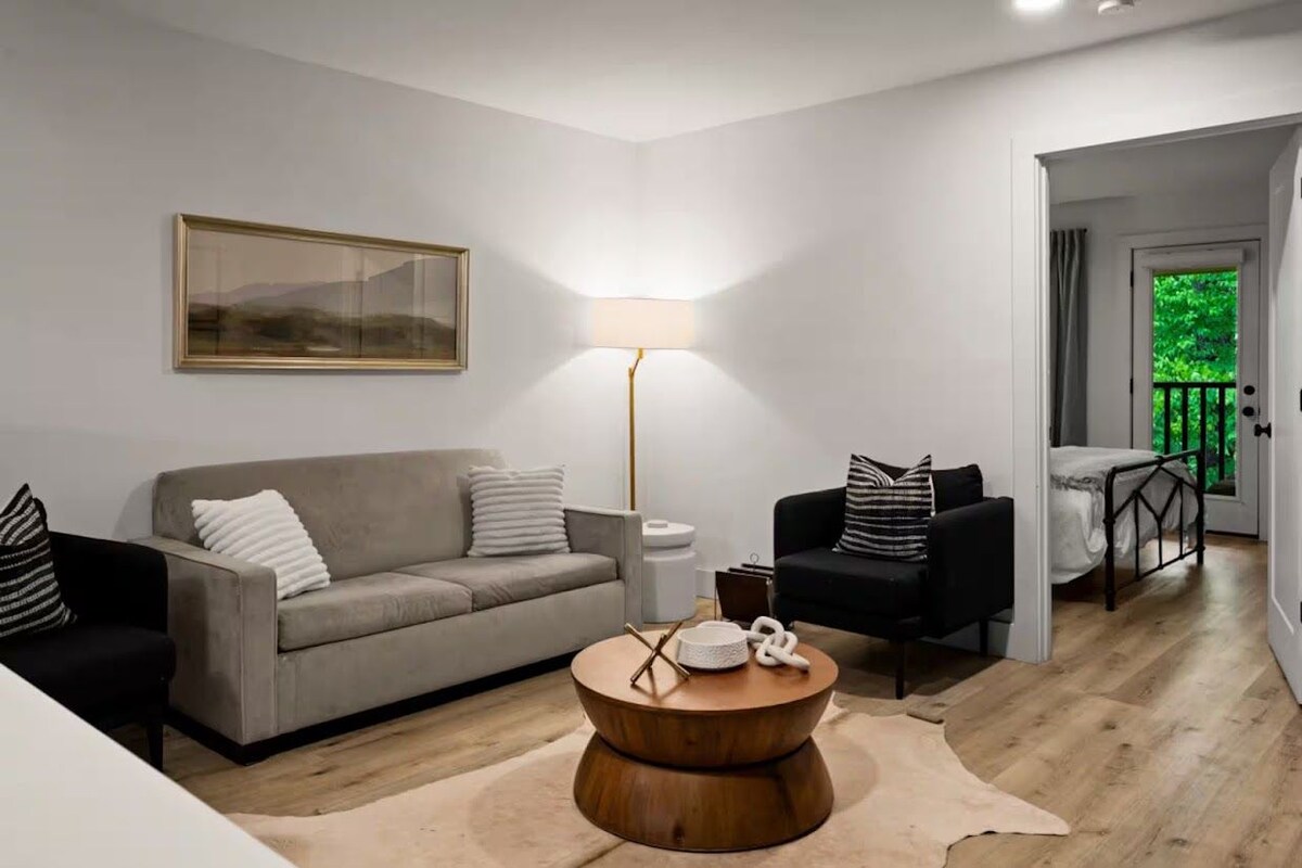 Suite, 6 Schlafzimmer, Nichtraucher, Küche | Wohnbereich