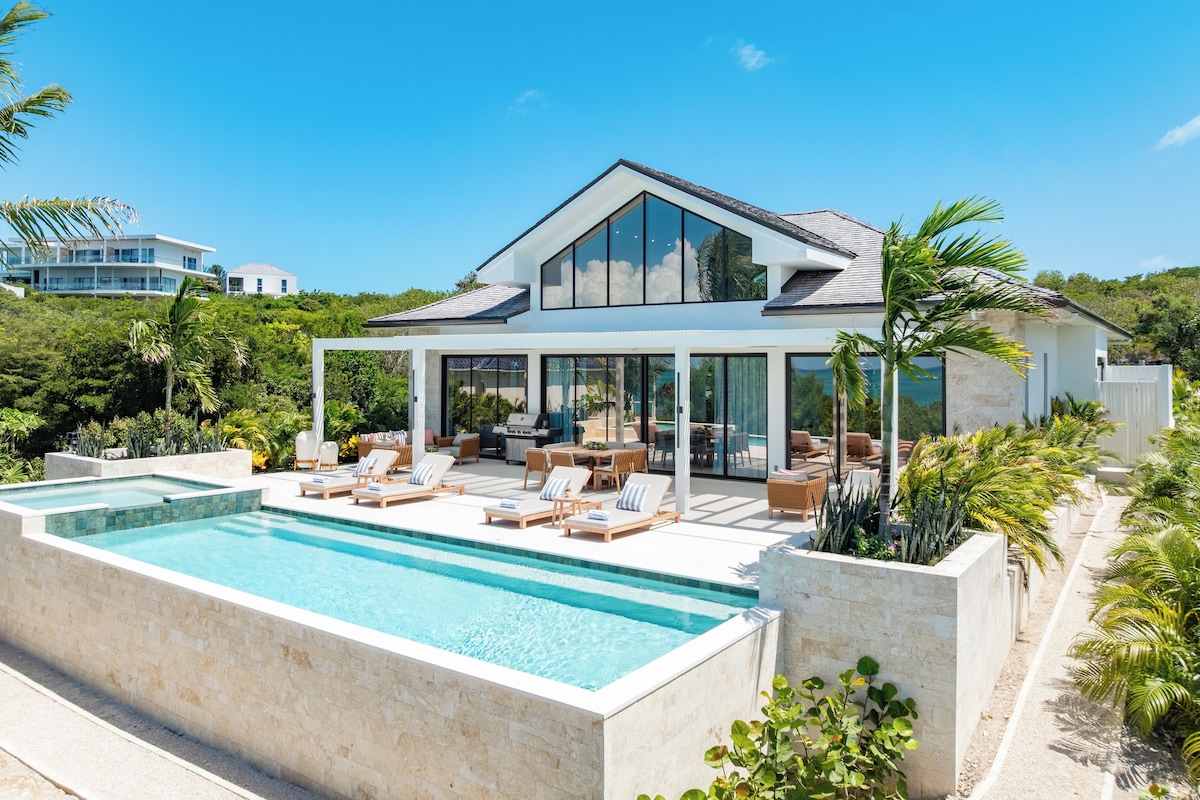 Luxury Villa, 4 Bedrooms, Private Pool, Ocean View | Iron/ironing board, free WiFi