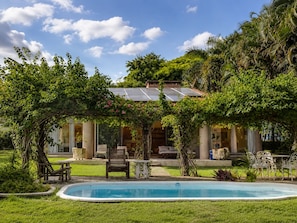 Outdoor pool - Villa Onilana (Ixtapa Zihuatanejo)