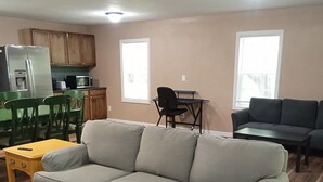 Living area - 3BR Home Near Hospitals & Speedway (Rockingham)