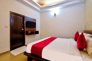 Room - JADSTAR RESIDENCY (New Delhi)