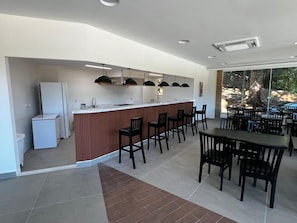 ดีลักซ์ชาเลท์, วิวสวน | ร้านอาหาร