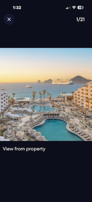 Deluxe Studio, Balcony, Beach View | Pool - Villa del Arco (Cabo San Lucas)