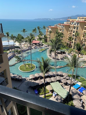 Deluxe Studio, Balcony, Beach View - Villa del Arco (Cabo San Lucas)
