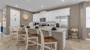 Private kitchen - 7BR Family Fun Estate - Arcade Room & Private Room (Kissimmee)