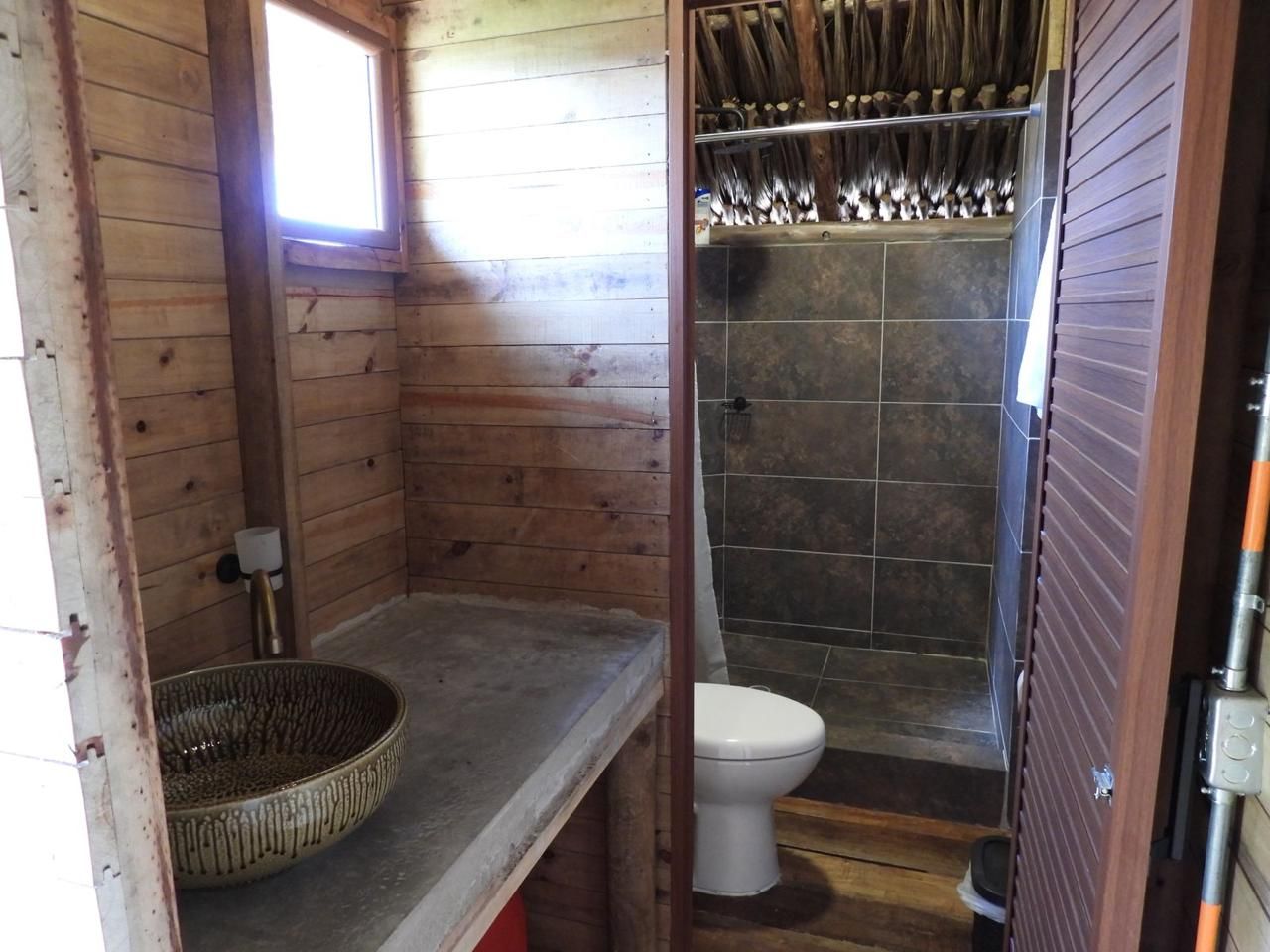 Chambre Double Luxe, balcon, vue lac | Salle de bain