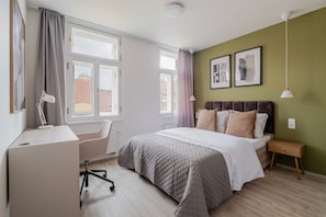 Second BR - Blueground | Nusle, balcony, well-connected, cafes (PRG-77) (Prague)