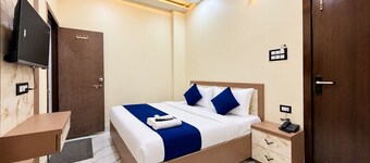 Hotel B-1