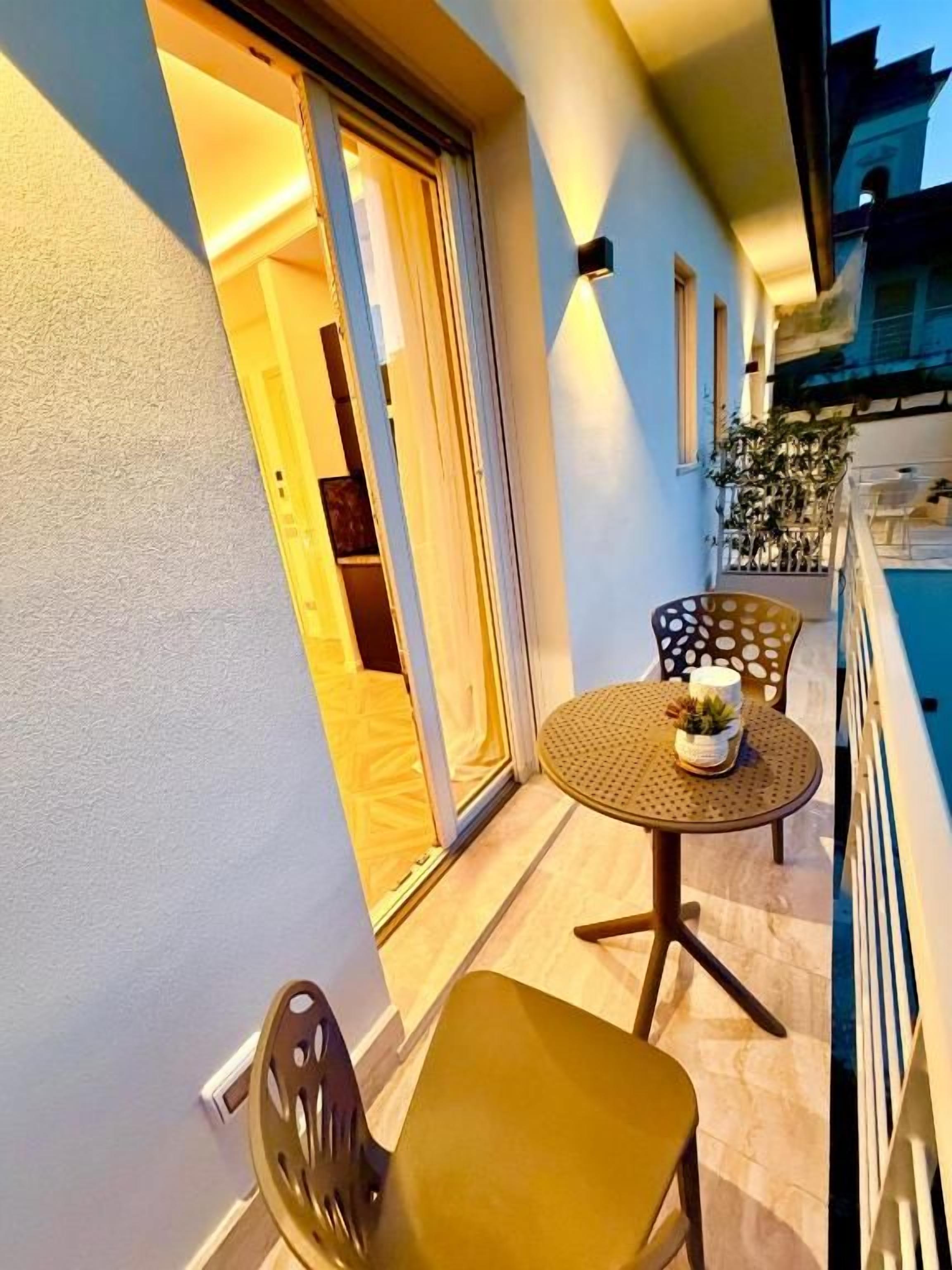 Junior Double Room, Garden View | Outdoor dining