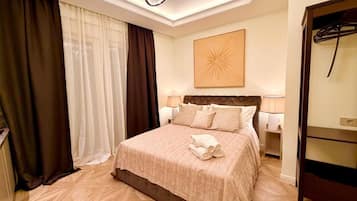 Comfort Double Room | Blackout drapes, WiFi (free)