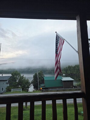 Property grounds - Cozy lakefront cabin retreat in Greensboro, Vermont perfect for your getaway (Greensboro)