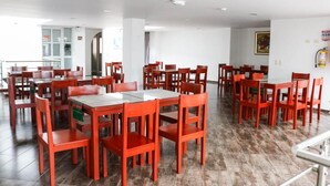 Phòng 3 Tiêu chuẩn | Khu ăn uống