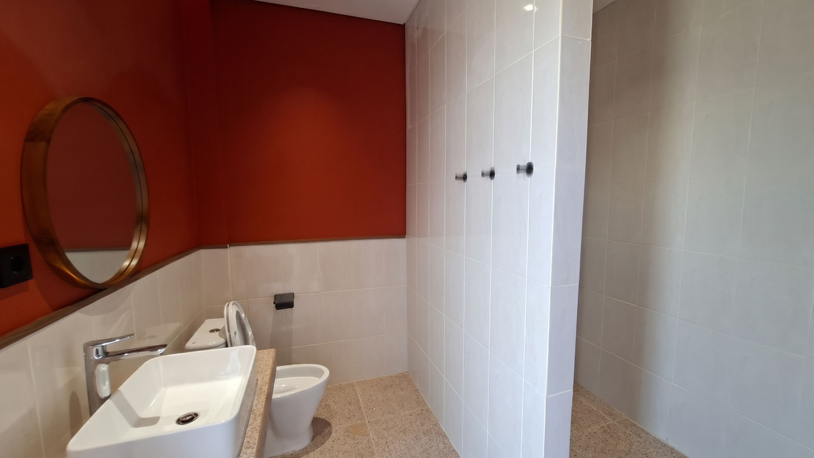 Superior Double Room, Sea View | Bathroom | Hair dryer (on request), towels, soap, shampoo