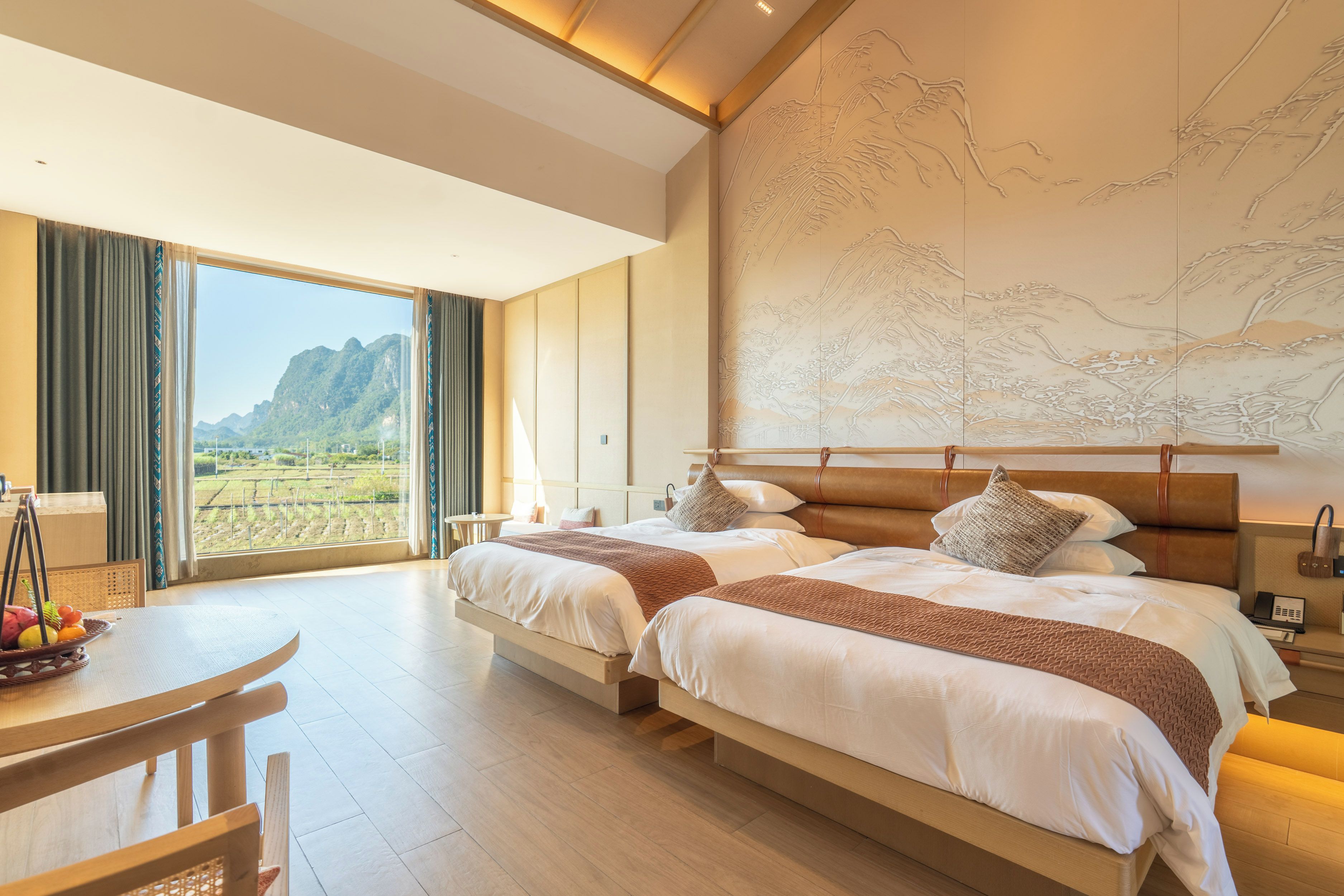 Kamar Twin Basic, balkon, pemandangan gunung | Tirai kedap cahaya, setrika/meja setrika, dan Wi-Fi gratis
