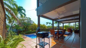 Outdoor dining - 5BR Pool Villa-Close to Beach&City (CV5) (Huahin)